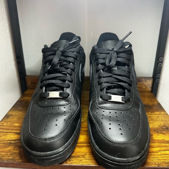 Nike Black Air Force 1 Sneakers - Picture 1 of 7